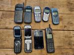 Diverse oude mobiel gsm telefoon motorola alcatel, Telecommunicatie, Mobiele telefoons | Motorola, Gebruikt, Ophalen of Verzenden