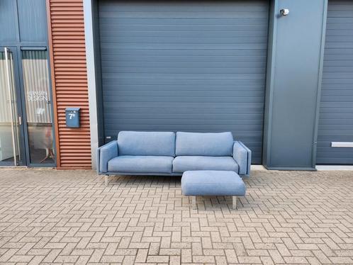 Leolux - Bellice 2,5 zitsbank + poef, Huis en Inrichting, Banken | Complete zithoeken, Zo goed als nieuw, Stof, Ophalen of Verzenden