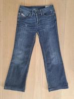 Diesel spijkerbroek, model Bebel b.c, maat 28, valt kleiner, Kleding | Dames, Spijkerbroeken en Jeans, Gedragen, Blauw, W28 - W29 (confectie 36)