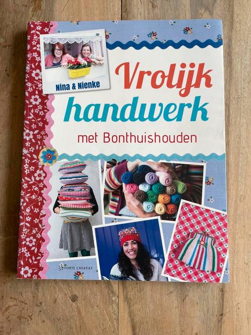 Nienke Landman - Vrolijk handwerk!, Boeken, Hobby en Vrije tijd, Zo goed als nieuw, Breien en Haken, Ophalen of Verzenden