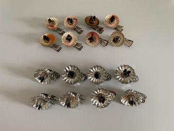 16 kerstknijpertjes clips beschikbaar voor biedingen