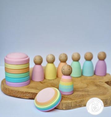 Pastel pegdoll set beschikbaar voor biedingen