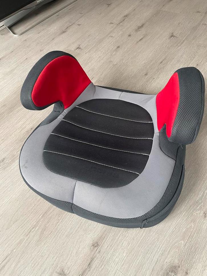Autostoelverhoger - Comfortabel en veilig!, Kinderen en Baby's, Autostoeltjes, Gebruikt, Overige merken, 15 t/m 36 kg, Autogordel