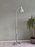 IKEA vloerlamp, Huis en Inrichting, Lampen | Vloerlampen, Ophalen, Zo goed als nieuw, Metaal, 150 tot 200 cm