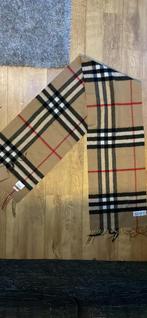 Burberry scarf, Kleding | Heren, Mutsen, Sjaals en Handschoenen, Ophalen of Verzenden, Zo goed als nieuw