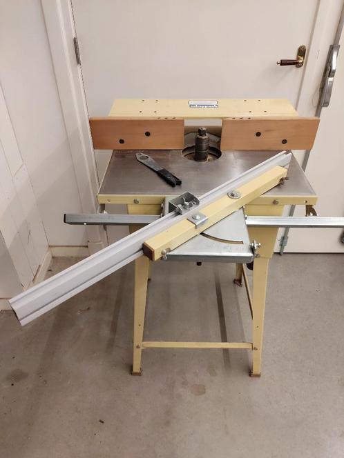 Scheppach HF-30 Freesmachine HF 30 Freestafel Krachtstroom, Doe-het-zelf en Verbouw, Gereedschap | Freesmachines, Zo goed als nieuw