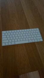 Apple keyboard, Computers en Software, Toetsenborden, Ophalen of Verzenden, Zo goed als nieuw