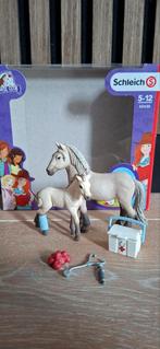 Schleich Horse Club IJslander Merrie met Veulen 42430, Ophalen of Verzenden, Zo goed als nieuw, Jongen of Meisje