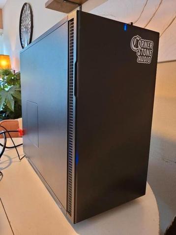 Hackingtosh muziekproductie computer beschikbaar voor biedingen