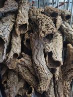 Mooie, grote kurkschors . Plat , halfrond , rond ,en takken, 0 tot 2 jaar