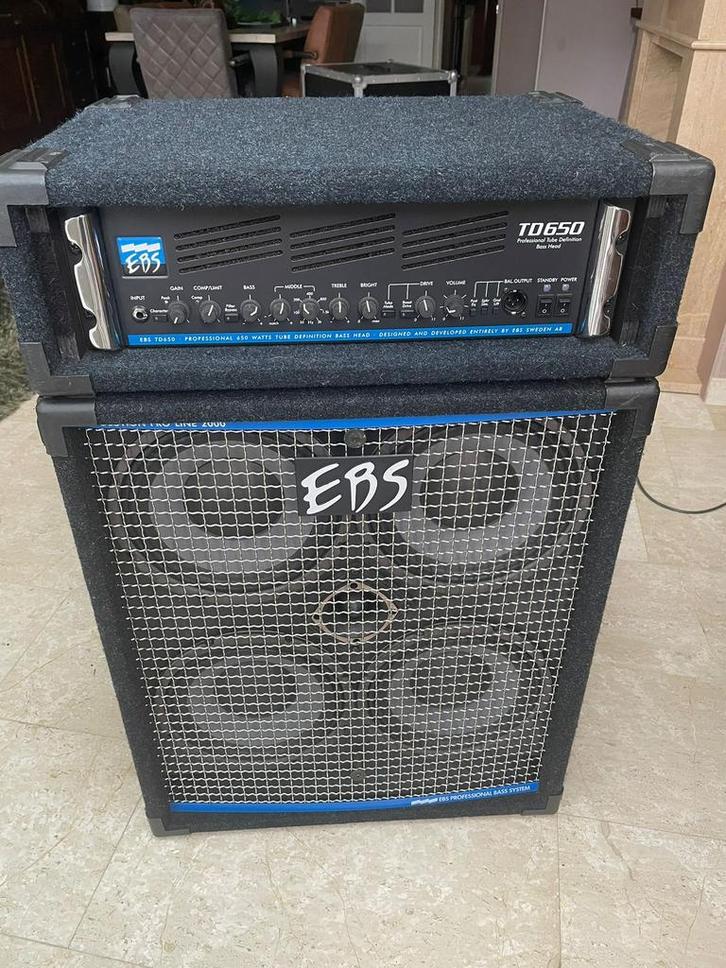 EBS TD650 incl EBS 4x10 & Case, Muziek en Instrumenten, Versterkers | Bas en Gitaar, Zo goed als nieuw, 100 watt of meer, Ophalen