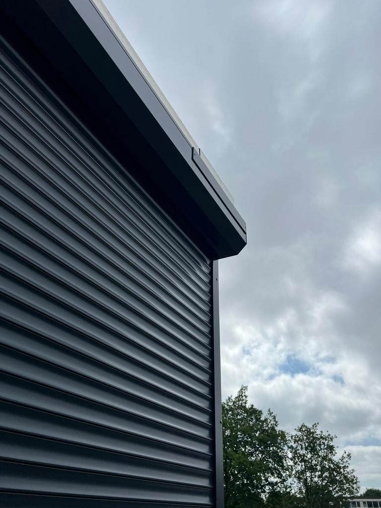 Voordelige maatwerk Rolluiken, Ophalen, 200 cm of meer, Minder dan 100 cm, Nieuw