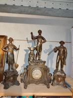 Antieke pendule met beelden van smeden, Antiek en Kunst, Ophalen