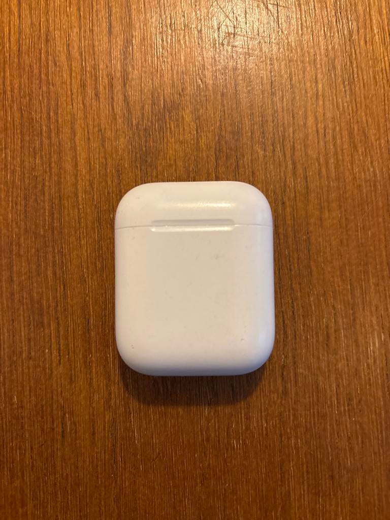 Defecte Apple Oortjes - Snelle reparatie nodig!, Telecommunicatie, Mobiele telefoons | Oordopjes, Ophalen of Verzenden, Niet werkend