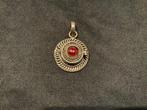 Hanger (pillendoosje), zilver, Sieraden, Tassen en Uiterlijk, Gebruikt, Overige voorstellingen, Ophalen of Verzenden, Met edelsteen