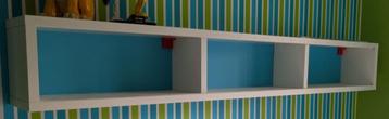 IKEA opbergkast boven bed of buro beschikbaar voor biedingen