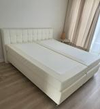 Gratis afhalen - Boxspring in goede staat, Ophalen, Gebruikt, Crème, Tweepersoons