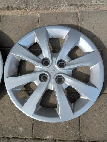 Kia Rio wieldoppen 15 inch beschikbaar voor biedingen