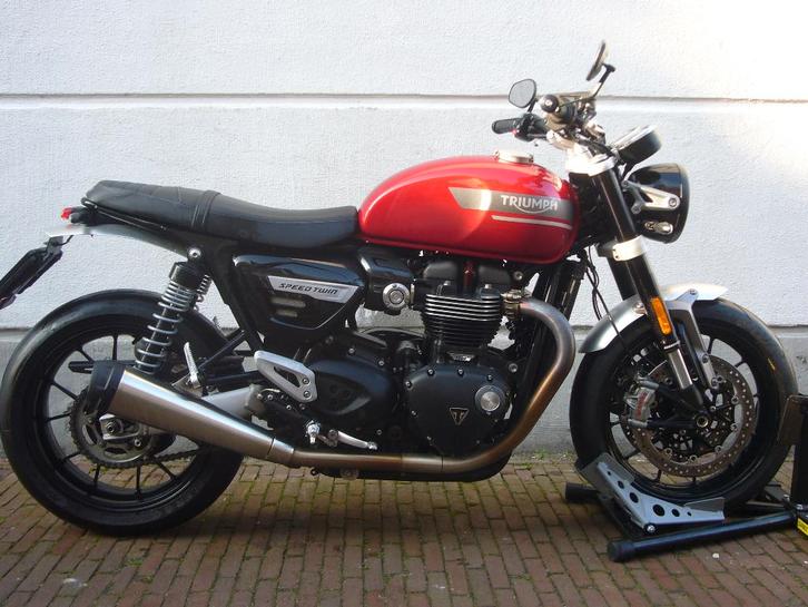 Triumph Speed Twin 1200, Motoren, Motoren | KTM, Bedrijf, Naked bike, meer dan 35 kW, 2 cilinders, Motorrijbewijs A, ABS, Traction Control