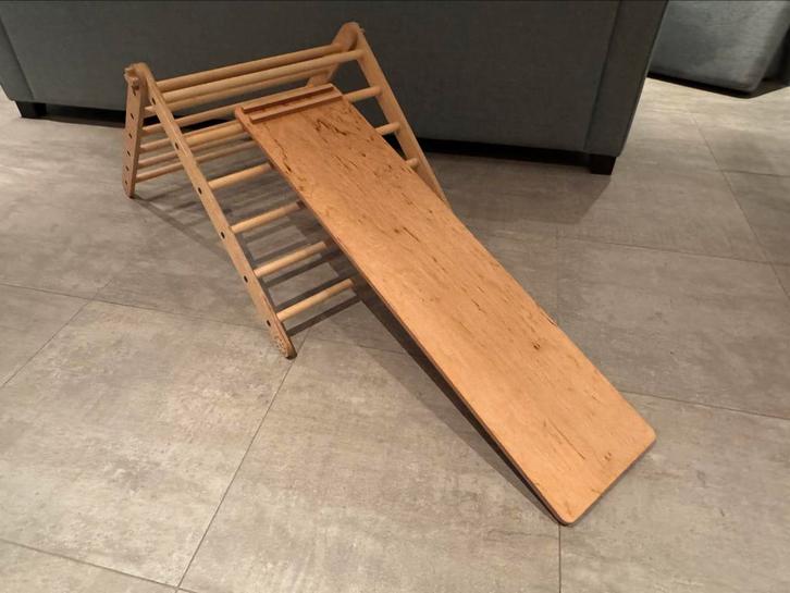 Houten klimrek omkeerbare glijbaan/klimbord – peuter/kleuter, Kinderen en Baby's, Speelgoed | Overig, Zo goed als nieuw, Jongen of Meisje