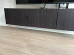 Tv meubel met deuren. BESTÅ - IKEA, Huis en Inrichting, Kasten | Televisiemeubels, Ophalen, Minder dan 50 cm, Zo goed als nieuw