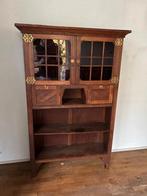 Antieke eikenhouten vitrine kast €50  105 b 30 d 160 h, Antiek en Kunst, Antiek | Meubels | Kasten, Ophalen