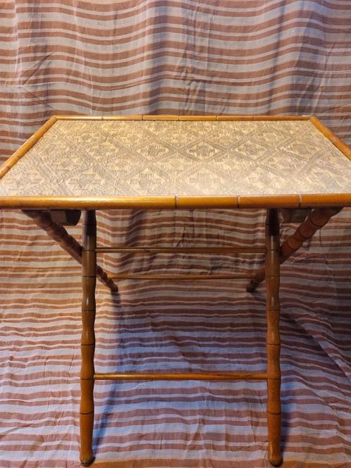 Faux bamboo tafel bistrotafel klaptafel, Huis en Inrichting, Tafels | Bijzettafels, Gebruikt, Ophalen