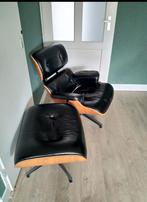 Design stoel & Ottoman, Huis en Inrichting, Fauteuils, Ophalen, Zo goed als nieuw