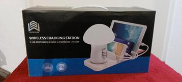 Draadloos oplaad station/wireless charging station *nieuw* beschikbaar voor biedingen