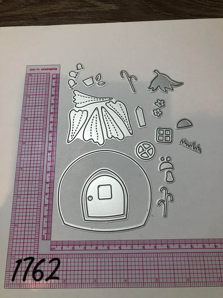 Snijmallen deel 11, Ophalen of Verzenden, Zo goed als nieuw, Overige thema's, Pons of Mal