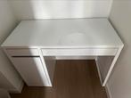 IKEA bureau met melkglas plaat, Ophalen, Zo goed als nieuw
