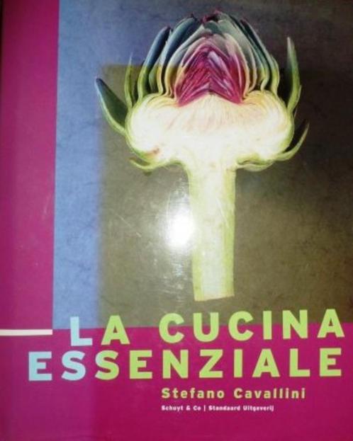 LA CUCINA ESSENZIALE, Boeken, Kookboeken, Zo goed als nieuw, Italië, Ophalen of Verzenden