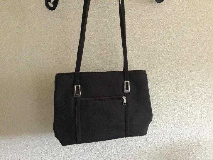 Leuke bruine stoffen tas met twee afsluitbare vakken!, Sieraden, Tassen en Uiterlijk, Tassen | Reistassen en Weekendtassen, Zo goed als nieuw