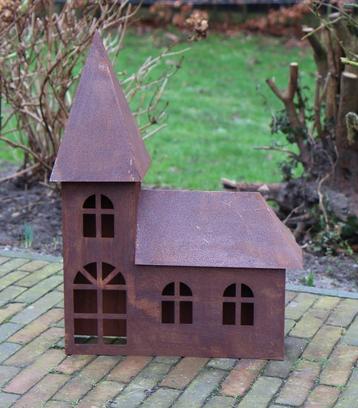 Kerk, roestig metaal, groot, lichtjeshuis, waxinelicht, lamp beschikbaar voor biedingen