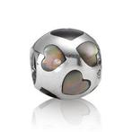 Pandora bedel met parlemoer hartjes, Pandora, Ophalen of Verzenden, Zo goed als nieuw, 1 bedel