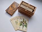 Set oude kaartspellen in antiek doosje, vintage en uniek, Ophalen of Verzenden, Gebruikt, Speelkaart(en)