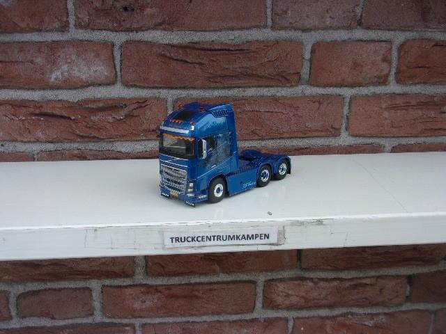 WSI  Volvo  FH4  GL  XL  van  John  Jurgensen., Hobby en Vrije tijd, Modelauto's | 1:50, Nieuw, Bus of Vrachtwagen, Wsi, Ophalen of Verzenden