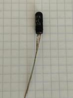TFK OC613 germanium transistor, Hobby en Vrije tijd, Elektronica-componenten, Ophalen of Verzenden