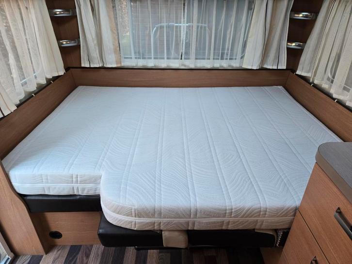 Matras tbv rondzit voor Knaus Sport 450 fu, Caravans en Kamperen, Caravan accessoires, Zo goed als nieuw, Ophalen