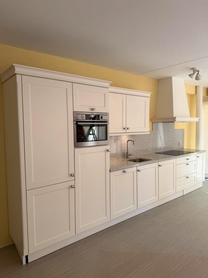 ZGAN Complete Rechte Keuken + Apparatuur + GEDEMONTEERD, Huis en Inrichting, Keuken | Complete keukens, Zo goed als nieuw, Ophalen of Verzenden