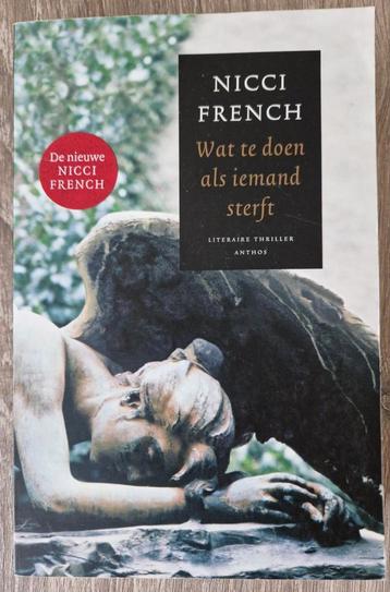 Nicci French - Wat te doen als iemand sterft beschikbaar voor biedingen