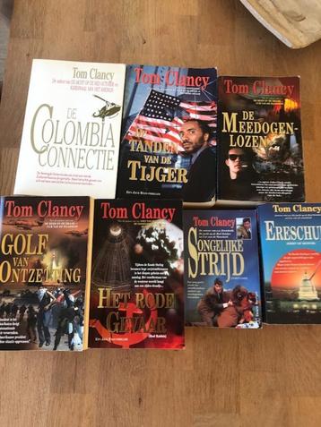 7 x Tom Clancy Thriller, 1 euro per stuk of €6 voor alle 7  beschikbaar voor biedingen