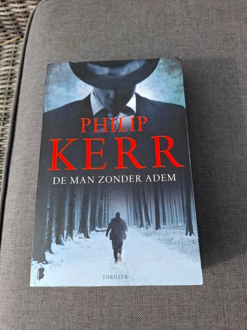 Philip Kerr - De man zonder adem, Boeken, Thrillers, Gelezen, Nederland, Ophalen of Verzenden