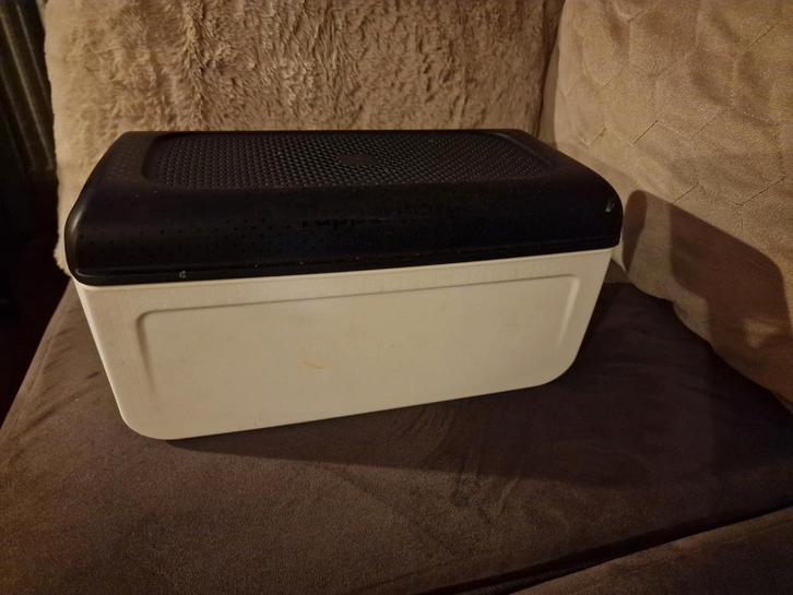 Tupperware Junior BreadSmart, Huis en Inrichting, Keuken | Tupperware, Zo goed als nieuw, Overige typen, Wit, Ophalen of Verzenden