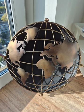 Nieuwe "Wereldbol" van metaal (messing) - Decoratief beschikbaar voor biedingen