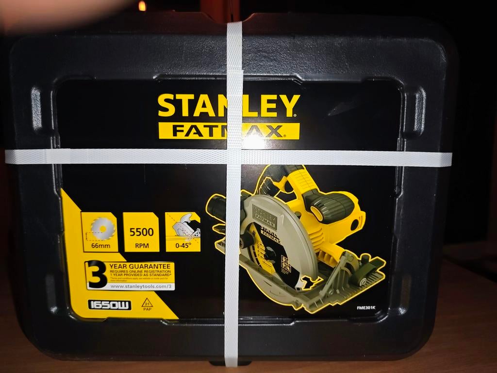 Stanley Fatmax Cirkelzaag - Nieuw in verzegelde koffer, Doe-het-zelf en Verbouw, Gereedschap | Zaagmachines, Zo goed als nieuw