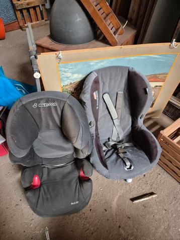 2 x autostoelen maxi cosi  beschikbaar voor biedingen
