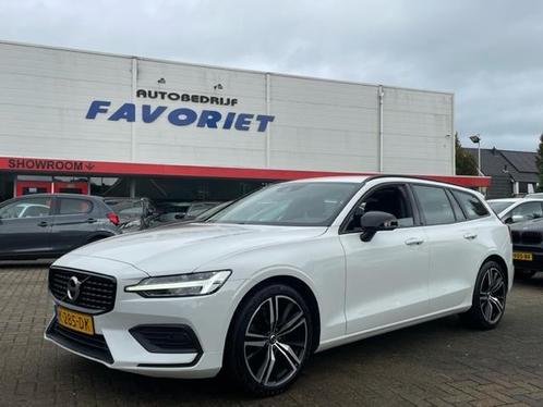 Volvo V60 2.0 B3/163PK/MOMENTUM ADV/CAM/ACRUISE/ACARPLAY, Auto's, Volvo, Bedrijf, Te koop, V60, ABS, Airbags, Airconditioning