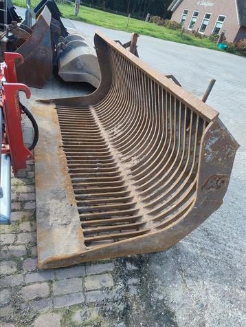 Eurosteel puinbak systeem 2002 beschikbaar voor biedingen