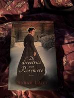Historische roman- De Directrice van Rosemere - Sarah Ladd, Ophalen of Verzenden, Gelezen, Sarah Ladd